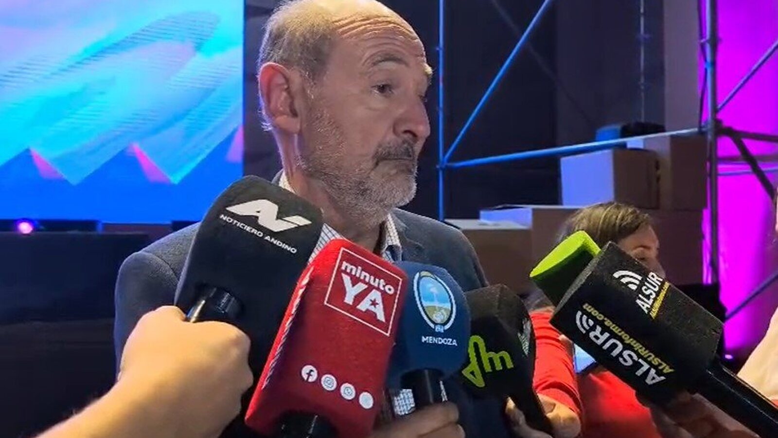 Con amplia convocatoria y fuerte impulso a la innovación tecnológica se desarrollo IA WKND